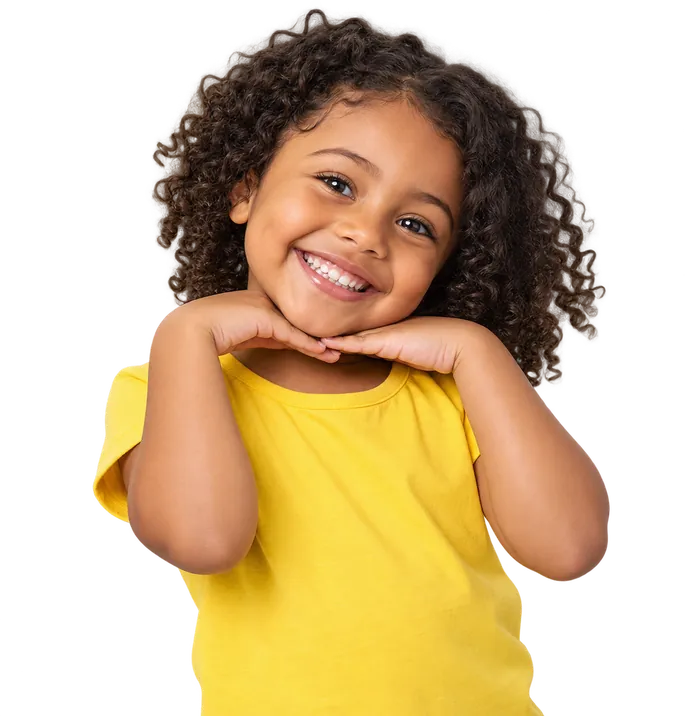 Criança da Educação Infantil sorrindo
